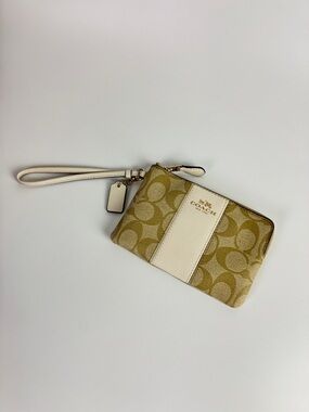 Coach Women’s Signature Logo Wristlet Wallet